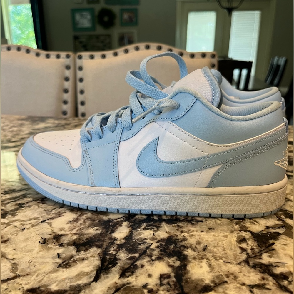 Nike Air Jordan Low